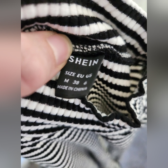 Black and white striped bodysuit sweater - Picture 2 of 2